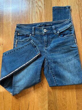 I.N.C. International Concepts blue skinny leg jeans VINTAGE 2 PETITE